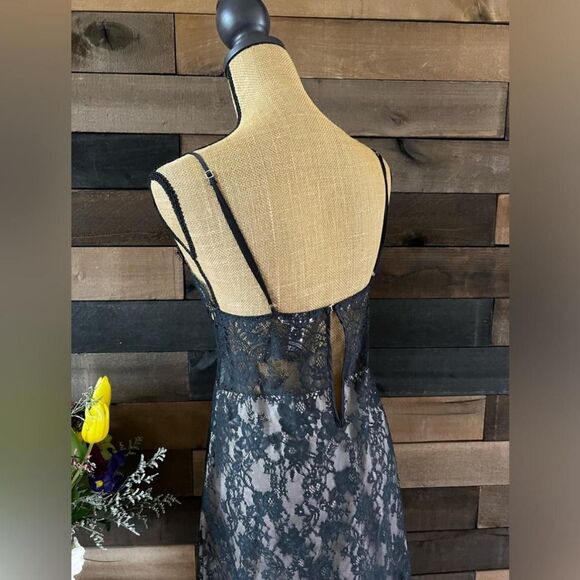 Victoria-s-secret Women's Black Dress - Picture 2 of 8